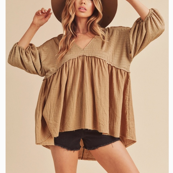 AEMI AND CO Boho Babydoll silhouette Top Flowy Blouse BR28 - Picture 2 of 5